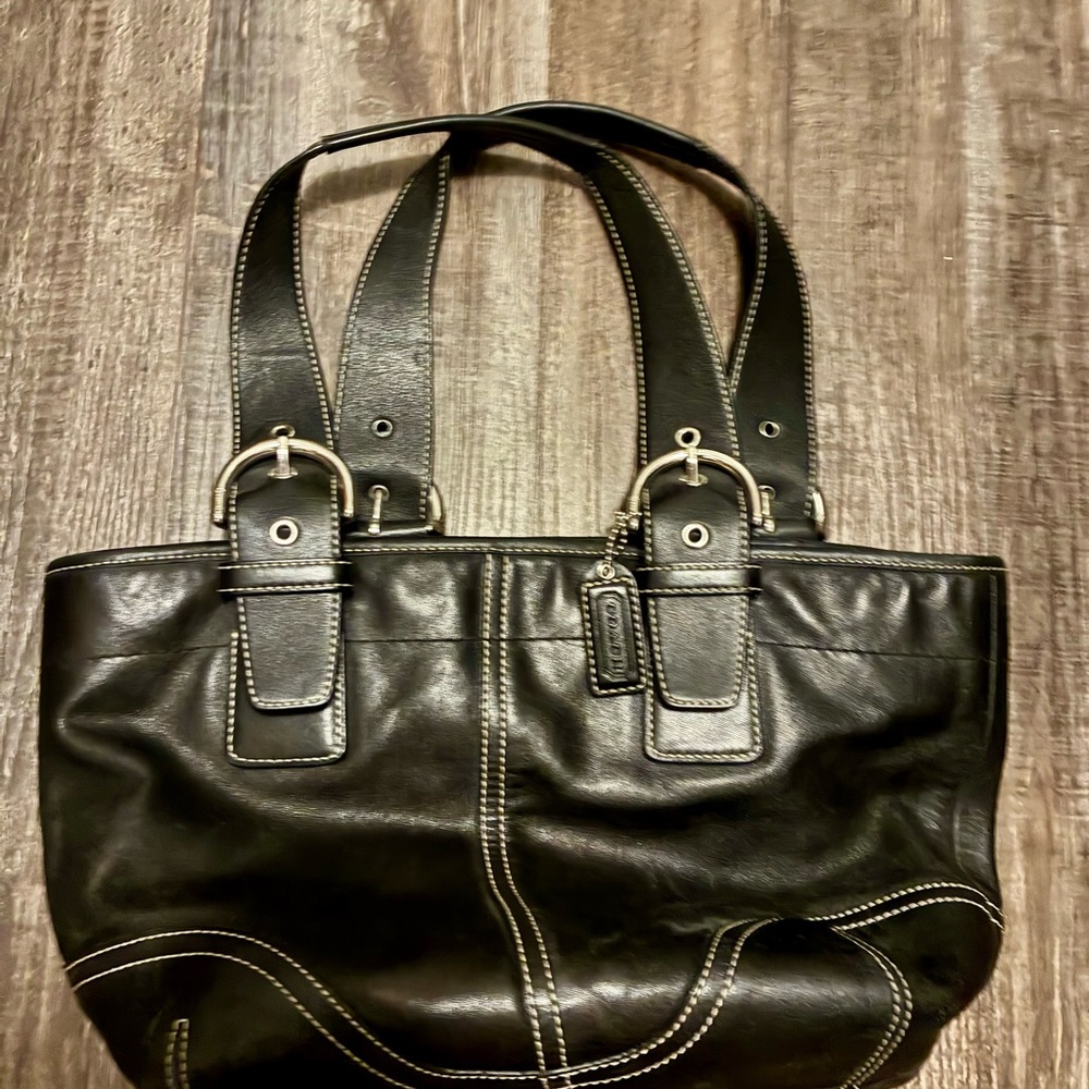 Coach Black Leather Shoulder Bag